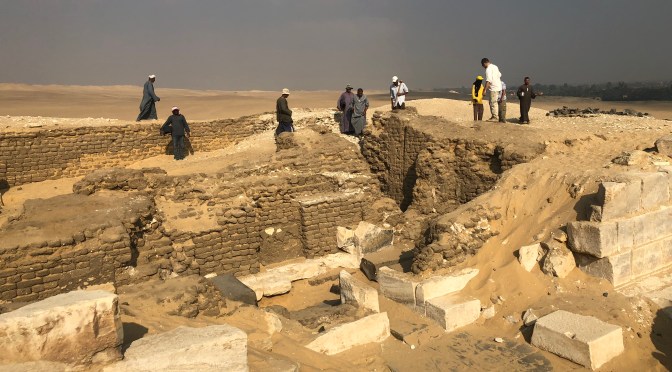 การค้นพบสุสานของ Kaires : นักบวชคนสนิทแห่งฟาโรห์