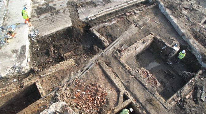 โบราณนานเมา…นักโบราณคดีอังกฤษพบคลังเบียร์อายุสมัยวิคตอเรียนขนาดใหญ่